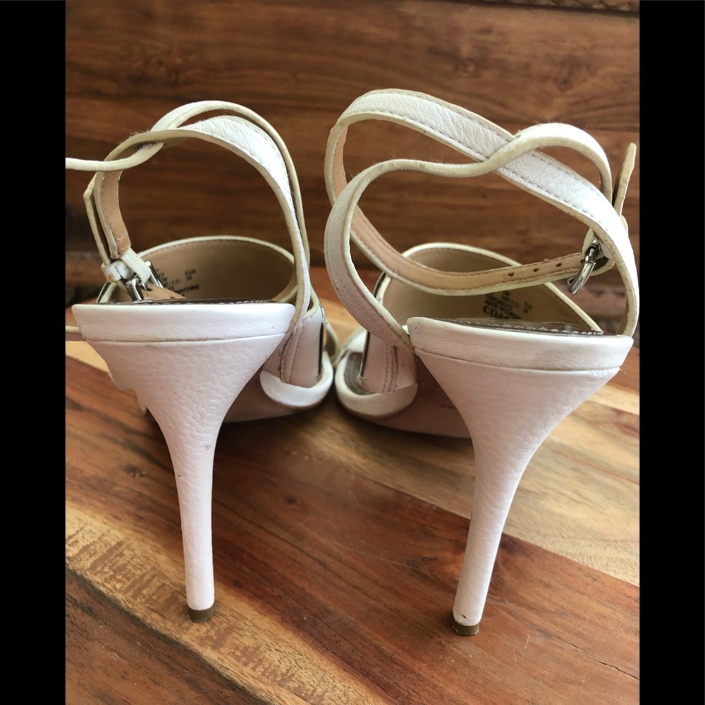 COACH HADLEY WHITE LEATHER HEELS - Picture 4 of 7